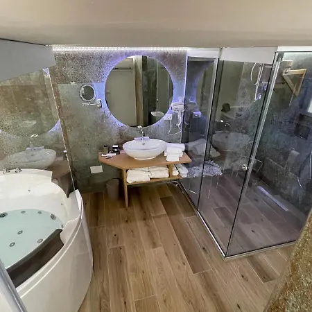 Bed & Breakfast Centro Storico 4*