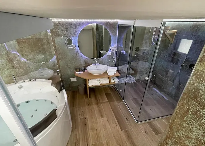 לינה וארוחת בוקר Centro Storico 4*