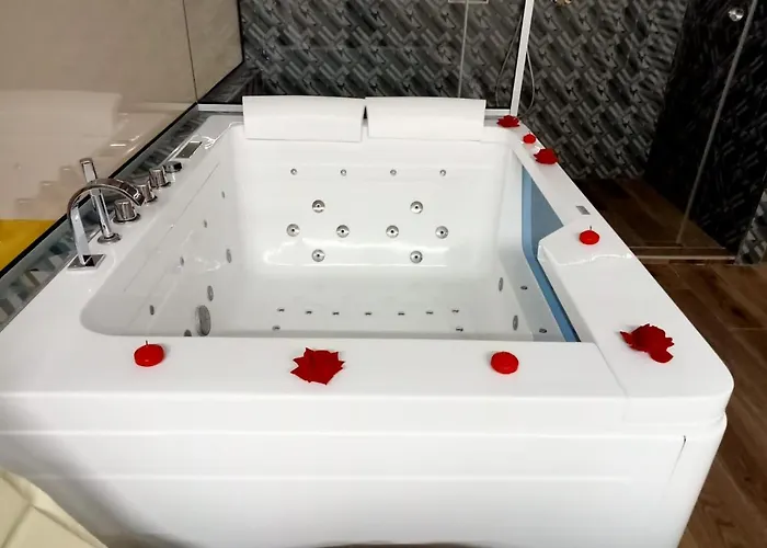 לינה וארוחת בוקר Centro Storico 4*