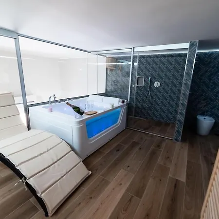 Centro Storico Bed & Breakfast 4*