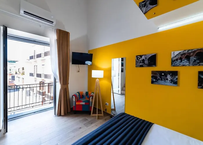 Alojamento de Acomodação e Pequeno-almoço Centro Storico Pozzuoli