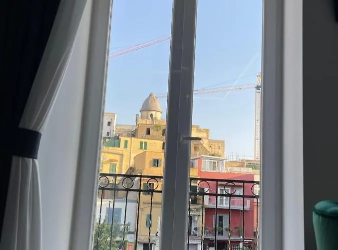 Alojamento de Acomodação e Pequeno-almoço Centro Storico 4*